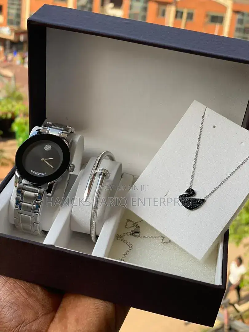 Elegant Women’S Gift Set