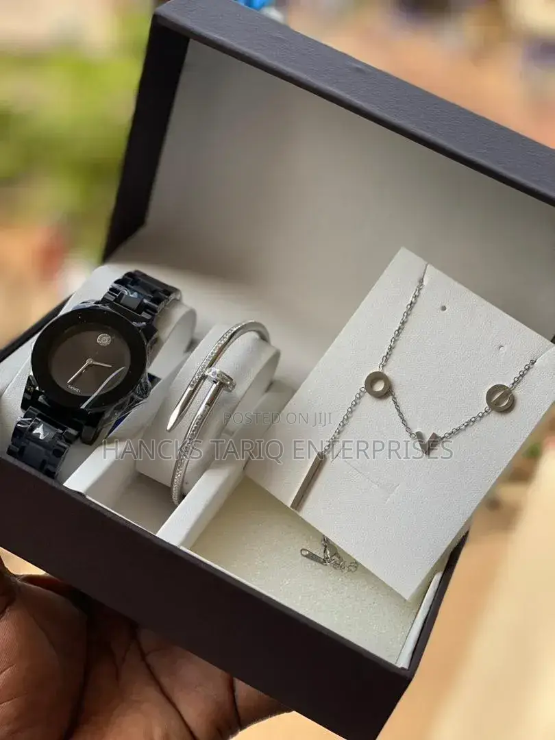 Elegant Women’S Gift Set