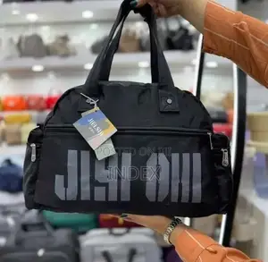 Simple Duffel Bag