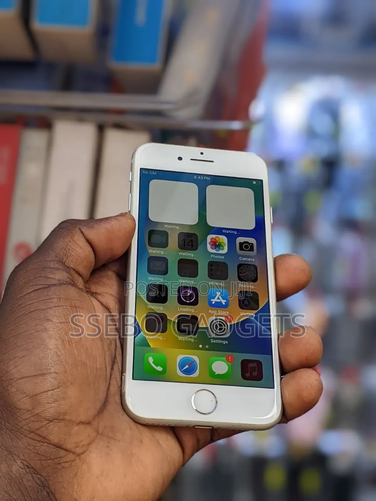 Apple iPhone 8 64 GB White