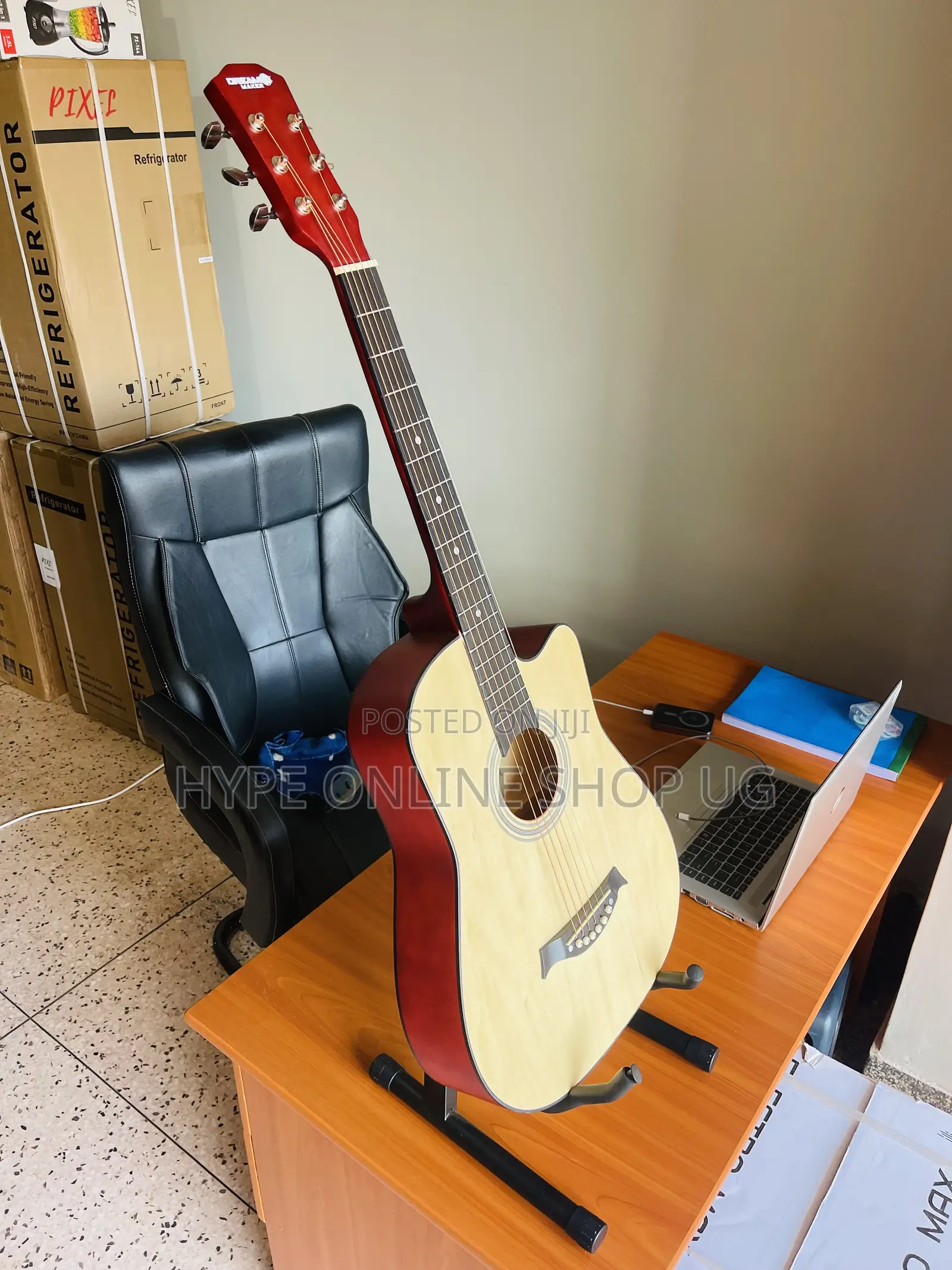 Brandnew Dream Maker Medium Acoustic Guitar