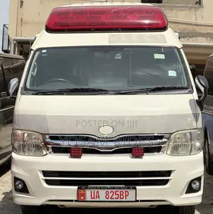 Toyota Grand HiAce 2018 White