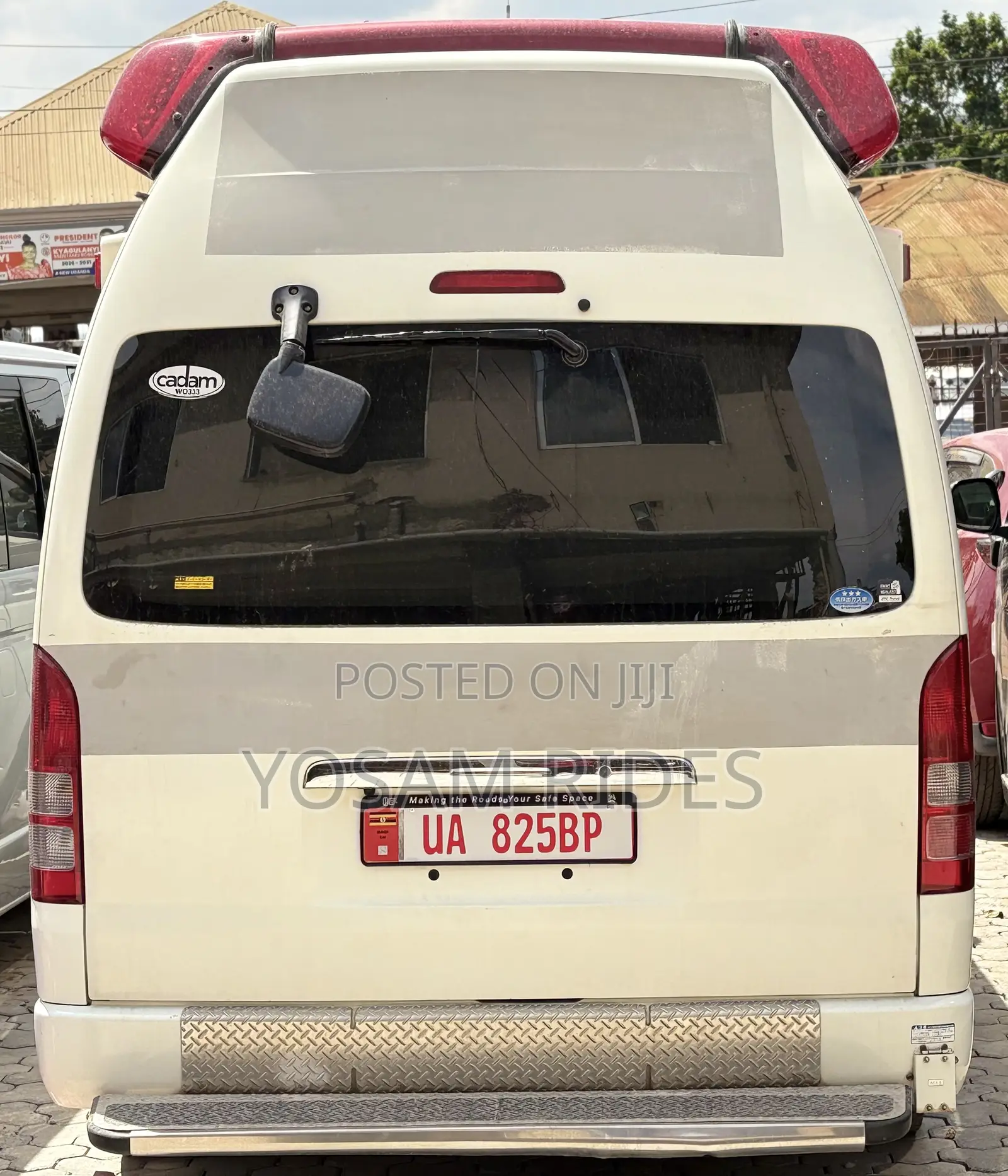 Toyota Grand HiAce 2018 White