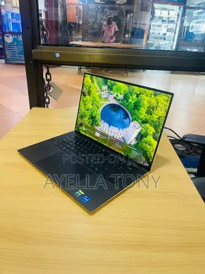 New Laptop Dell XPS 15 9510 16GB Intel Core i7 SSD 512GB