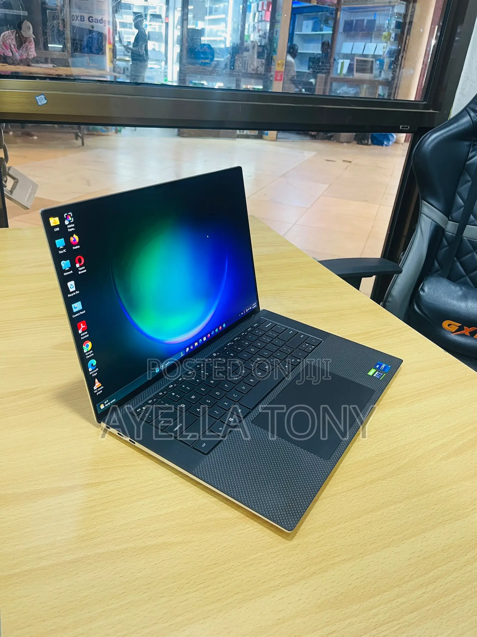 New Laptop Dell Precision 5570 16GB Intel Core i7 SSD 512GB