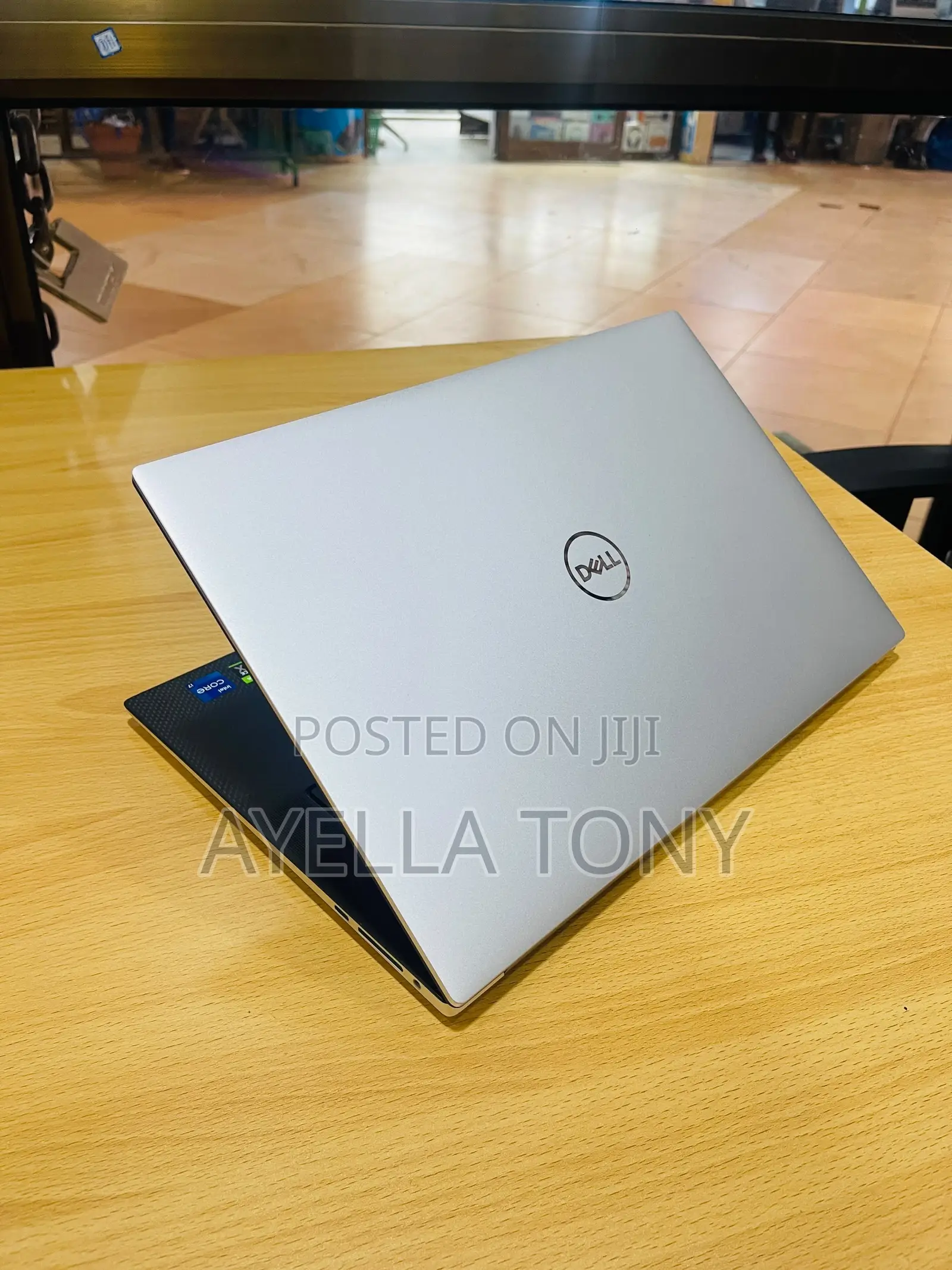 New Laptop Dell Precision 5570 16GB Intel Core i7 SSD 512GB