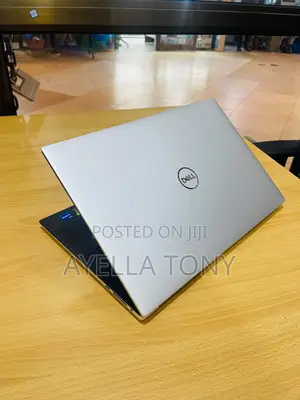 New Laptop Dell Precision 5570 16GB Intel Core i7 SSD 512GB