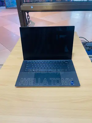 New Laptop Dell Precision 5570 16GB Intel Core i9 SSD 512GB