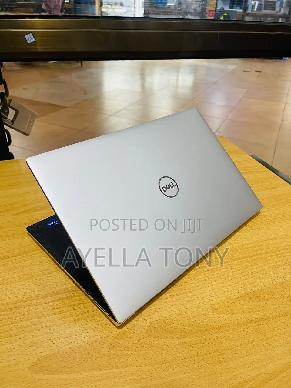 New Laptop Dell Precision 5570 16GB Intel Core i9 SSD 512GB
