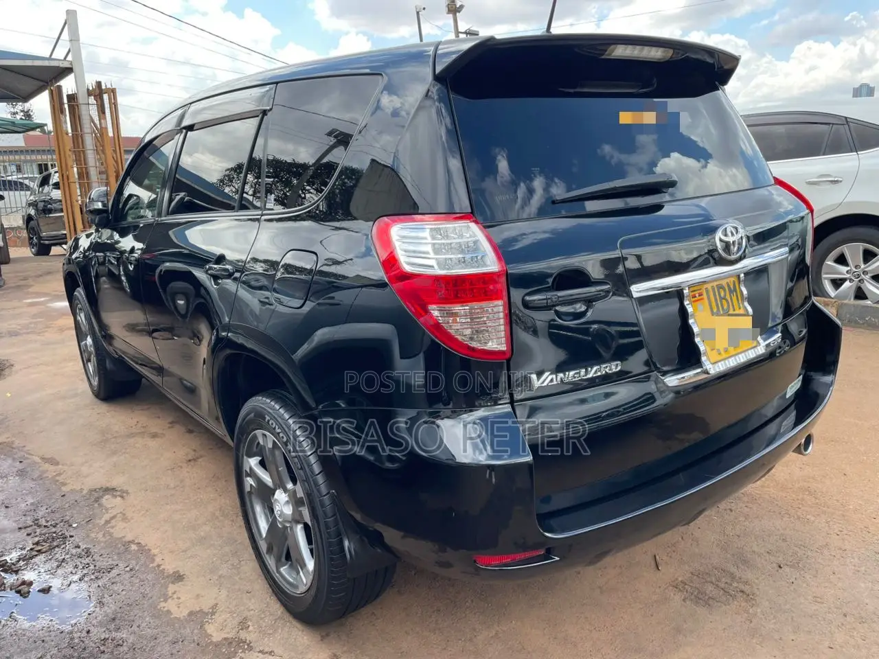 Toyota Vanguard 2010 Black
