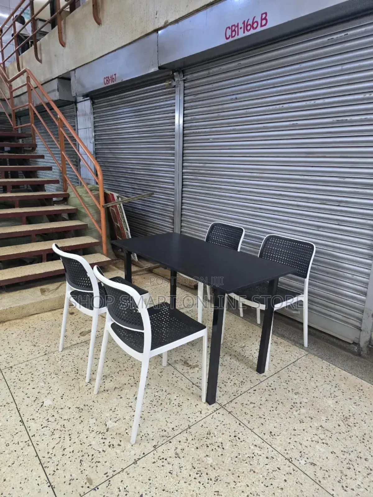 Combo Set Dining Plastic Table and Chairs Plastic Table and Chairs