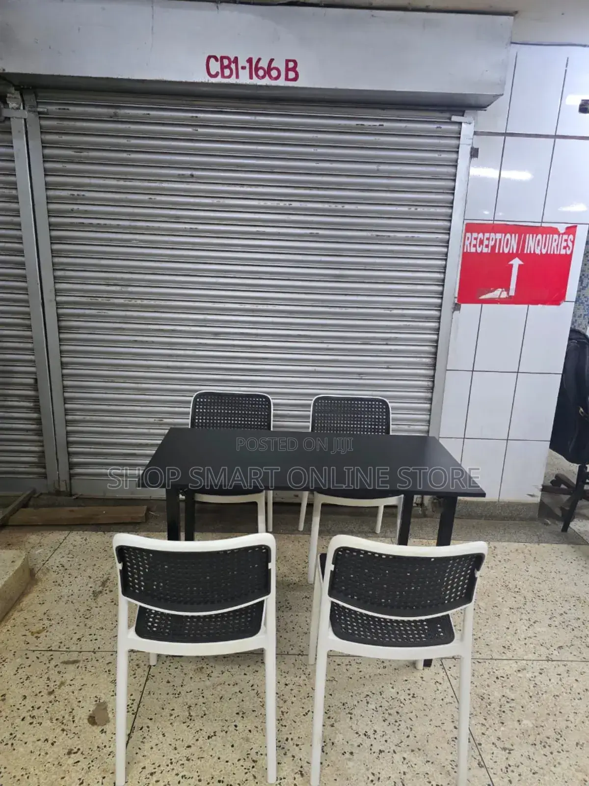 Combo Set Dining Plastic Table and Chairs Plastic Table and Chairs