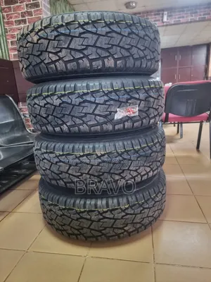 265/70r17 Double Cabin Hilux New Tyres.