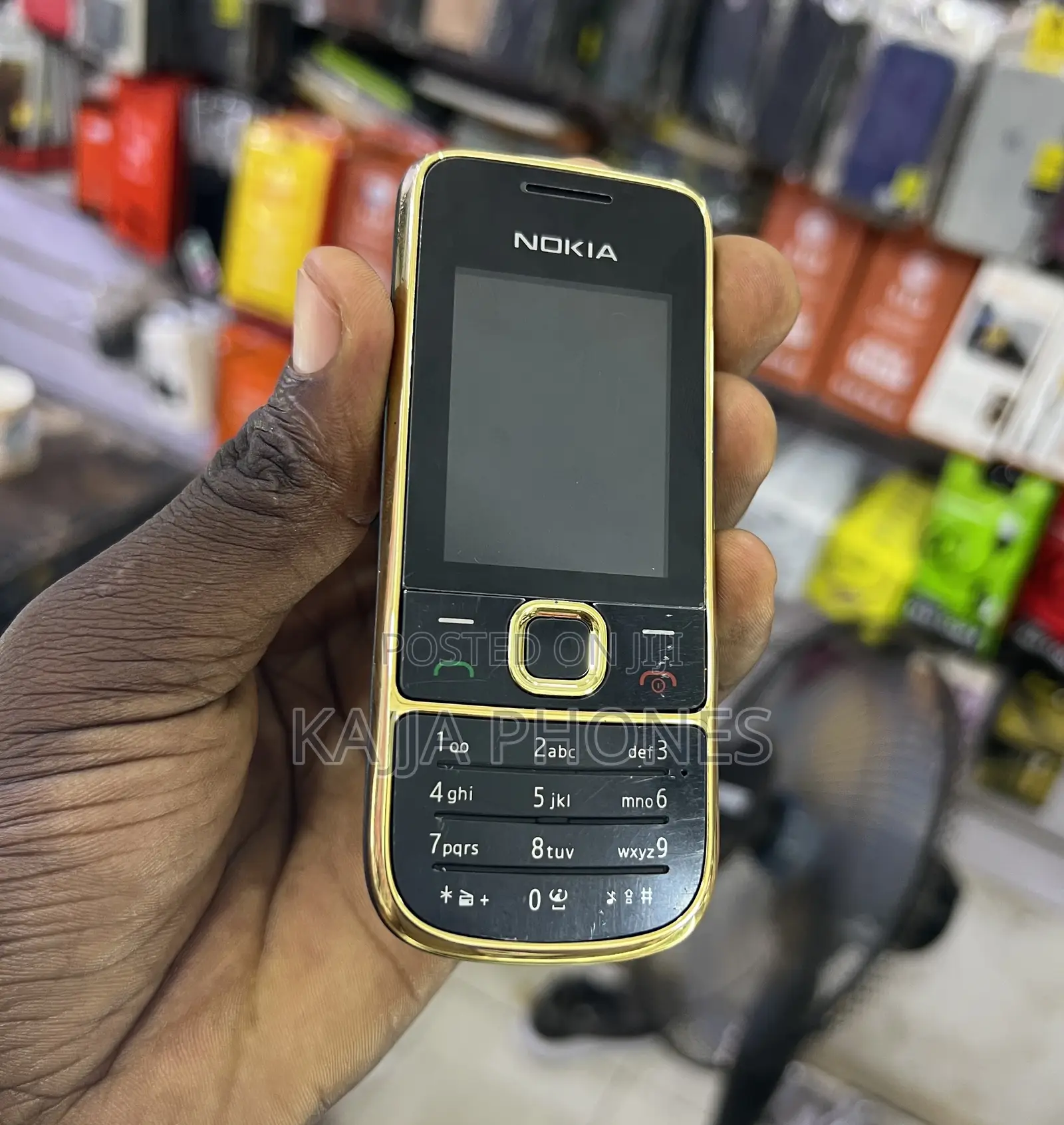 Nokia 2700 classic Rose Gold