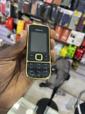 Nokia 2700 classic Rose Gold