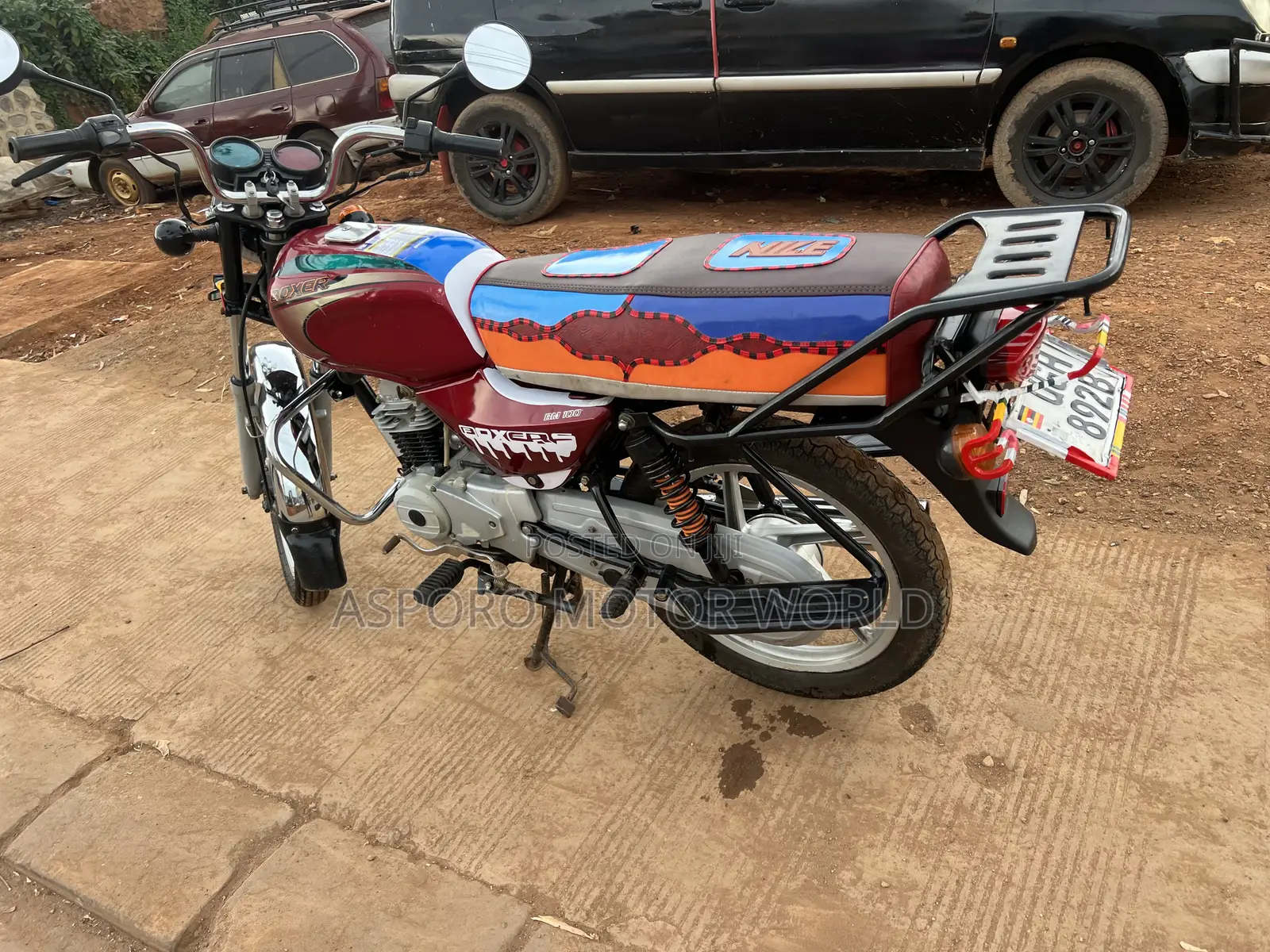 Bajaj Boxer 100 2025 Red