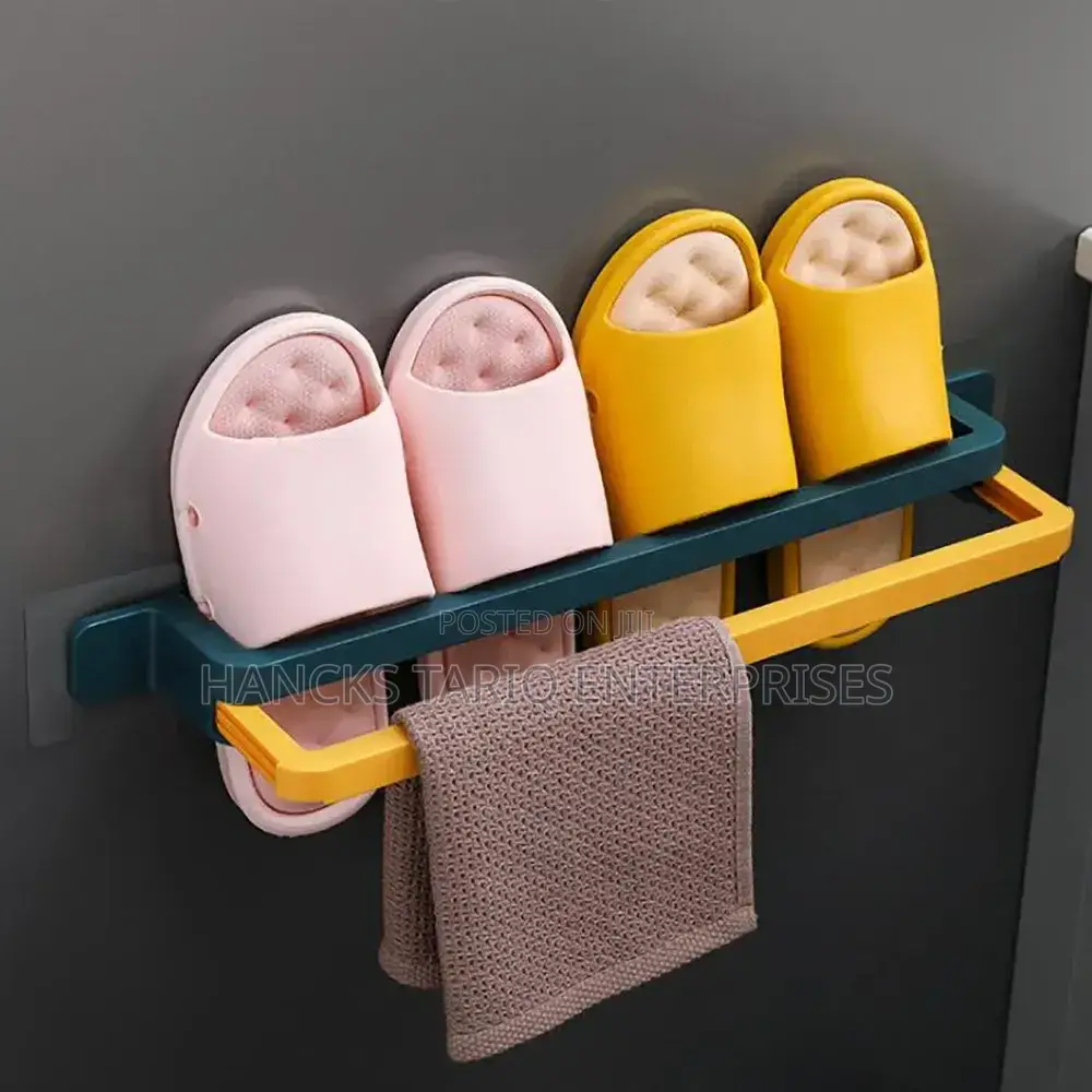 Wall-Mounted Seamless Slipper Rack