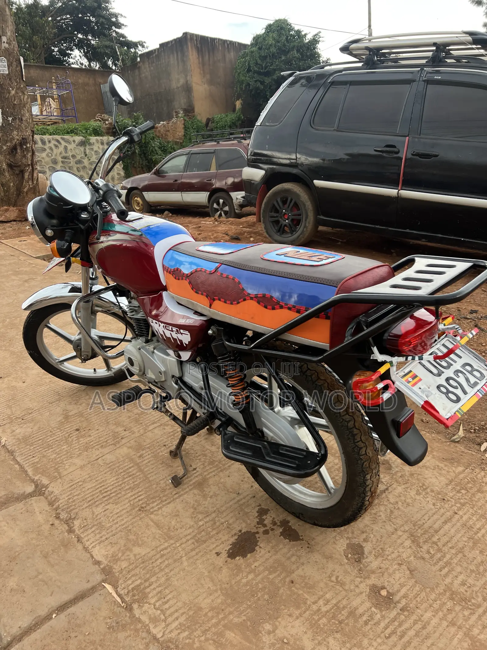 Bajaj Boxer 100 2025 Red