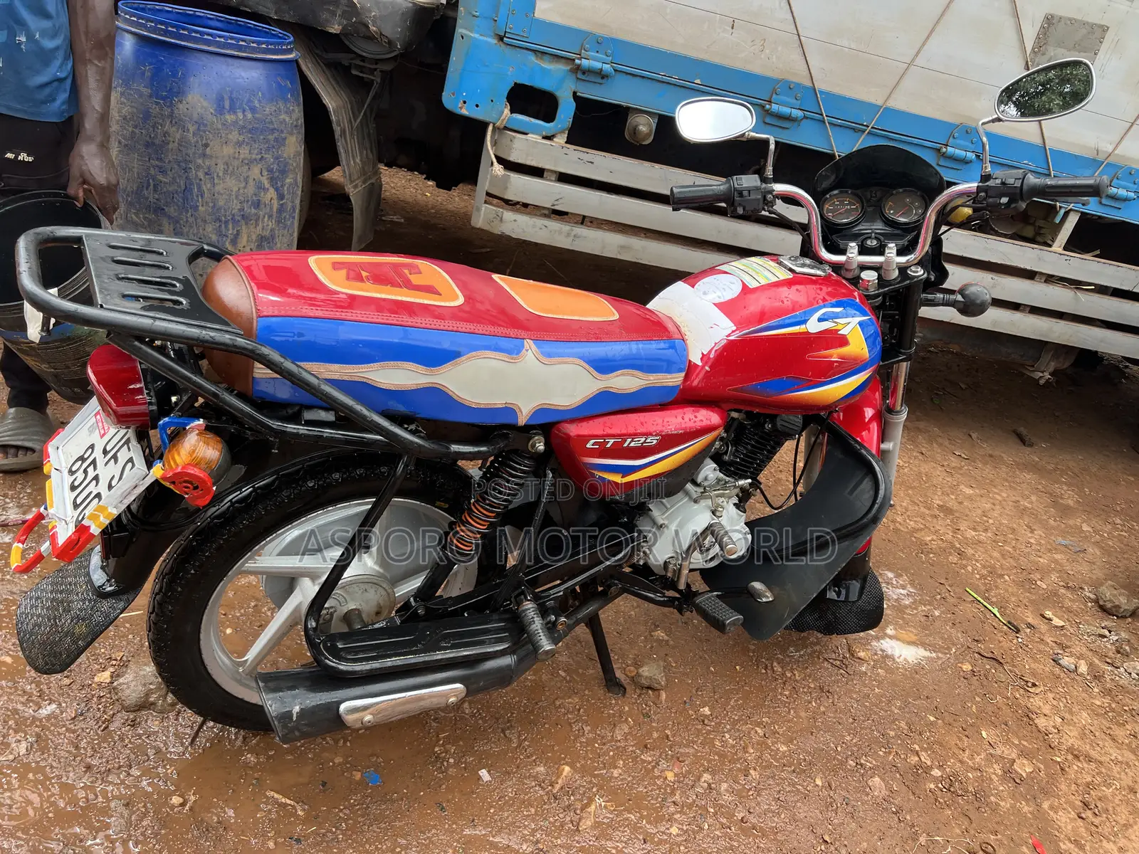 Bajaj CT 125X 2023 Red