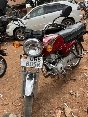 Bajaj Boxer 100 2024 Red