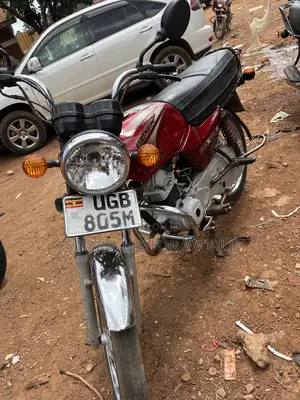 Bajaj Boxer 100 2023 Red