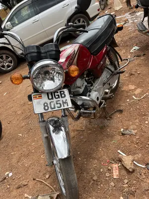 Bajaj Boxer 100 2023 Red
