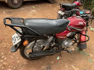 TVS HLX 125 2022 Red