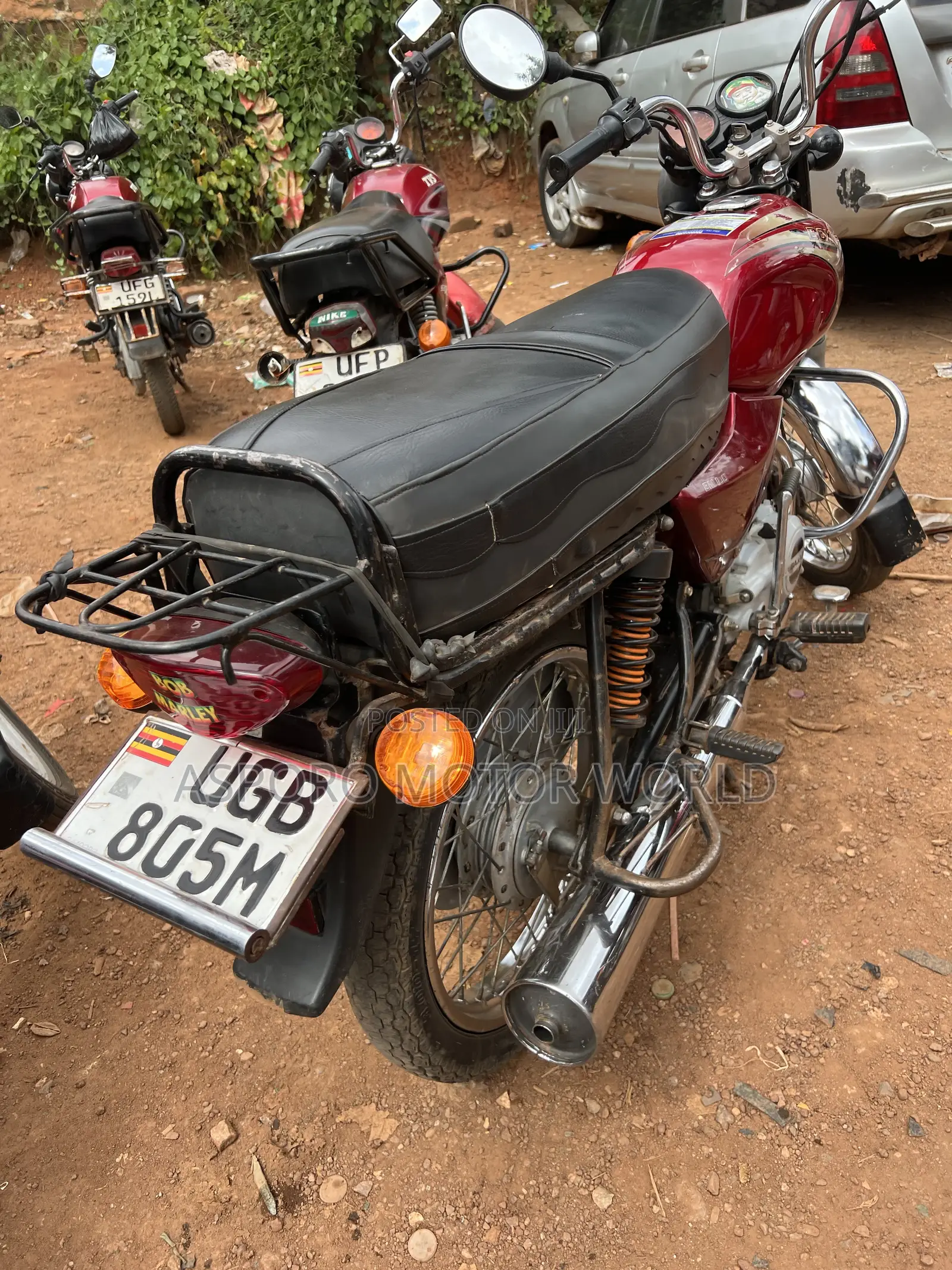 Bajaj Boxer 100 2024 Red
