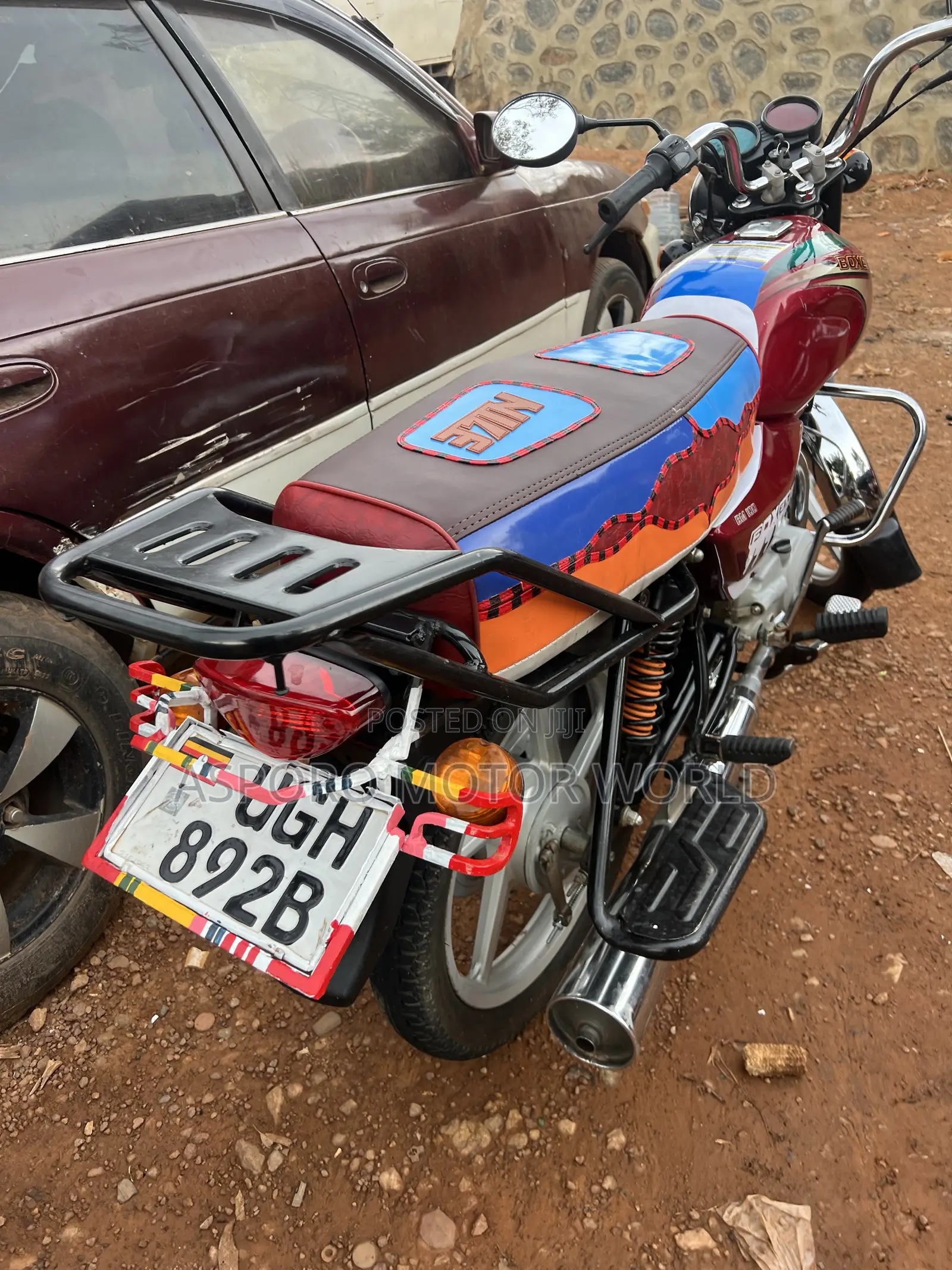 Bajaj Boxer 100 2025 Red