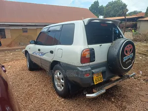 Toyota RAV4 Cabriolet 1998 White
