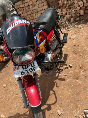Bajaj CT 125X 2023 Red