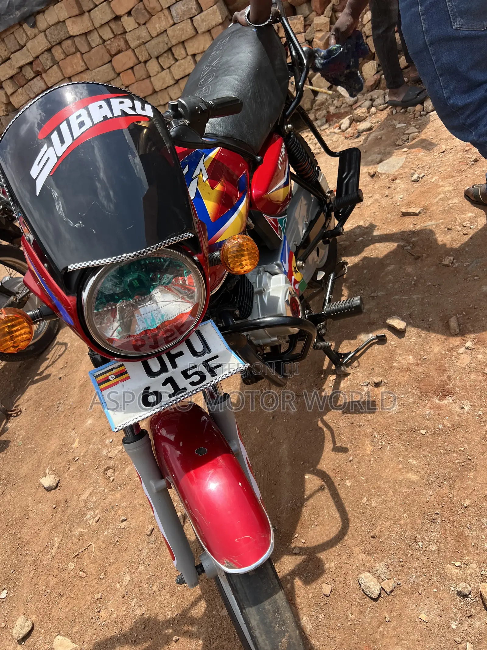Bajaj CT 125X 2023 Red