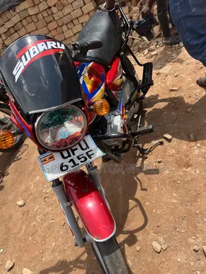 Bajaj CT 125X 2023 Red