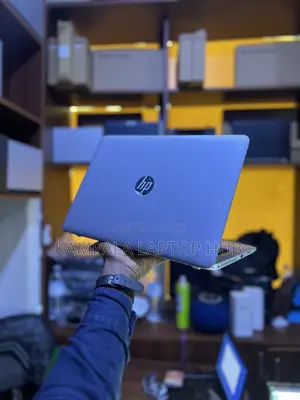 Laptop HP ProBook 440 G4 8GB Intel Core i5 HDD+SSD 500GB
