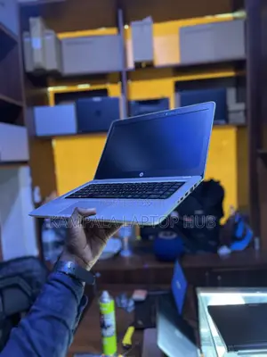 Laptop HP ProBook 440 G4 4GB Intel Core i7 HDD+SSD 500GB