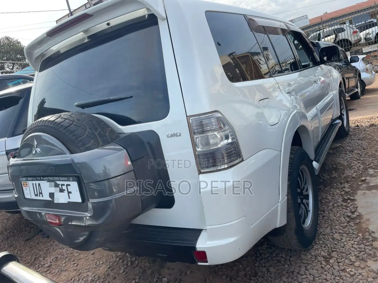 Mitsubishi Pajero 3.2 Di-Dc GLS 2011 White