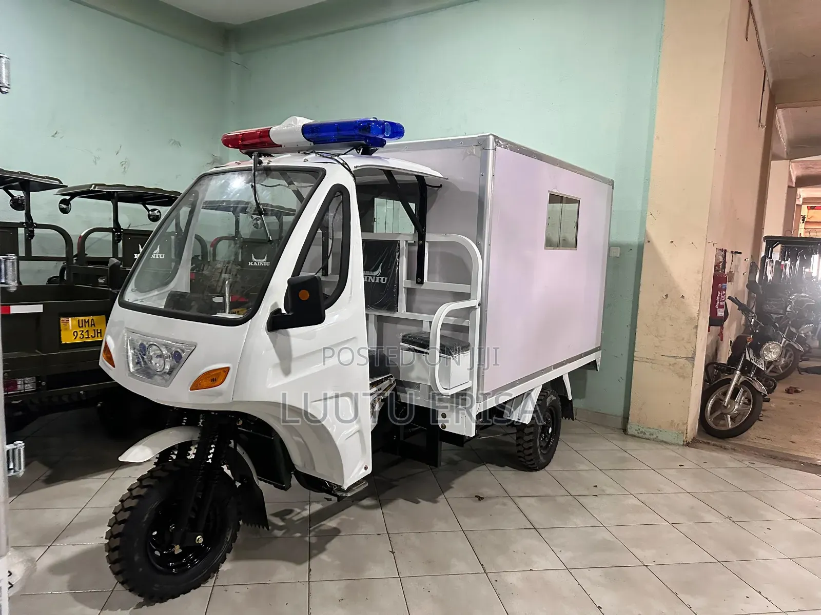 New Tricycle 2024 White