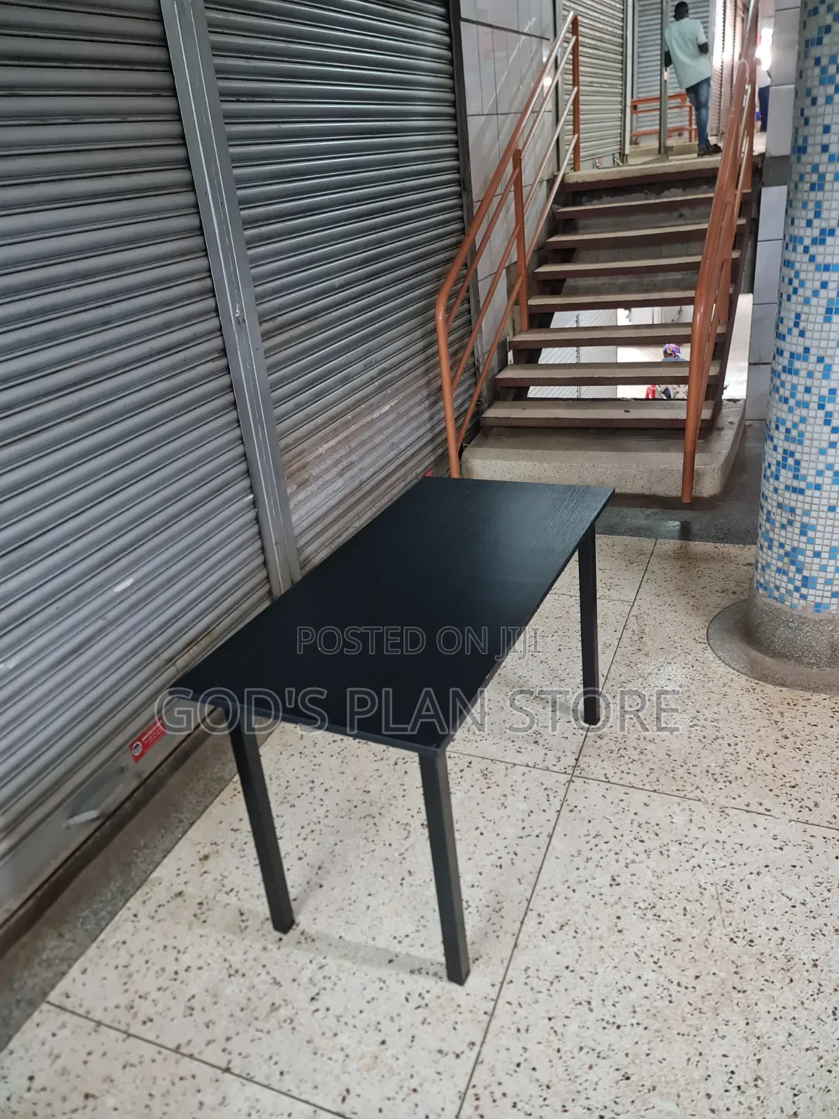 Black Folding Office Desk/Office Table With Metallic Legs