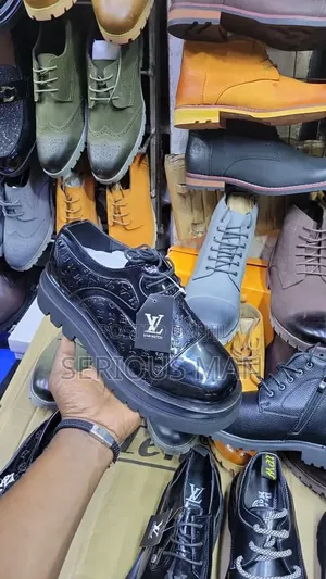 Dual-Textured Black Patent Leather Derby Shoe
