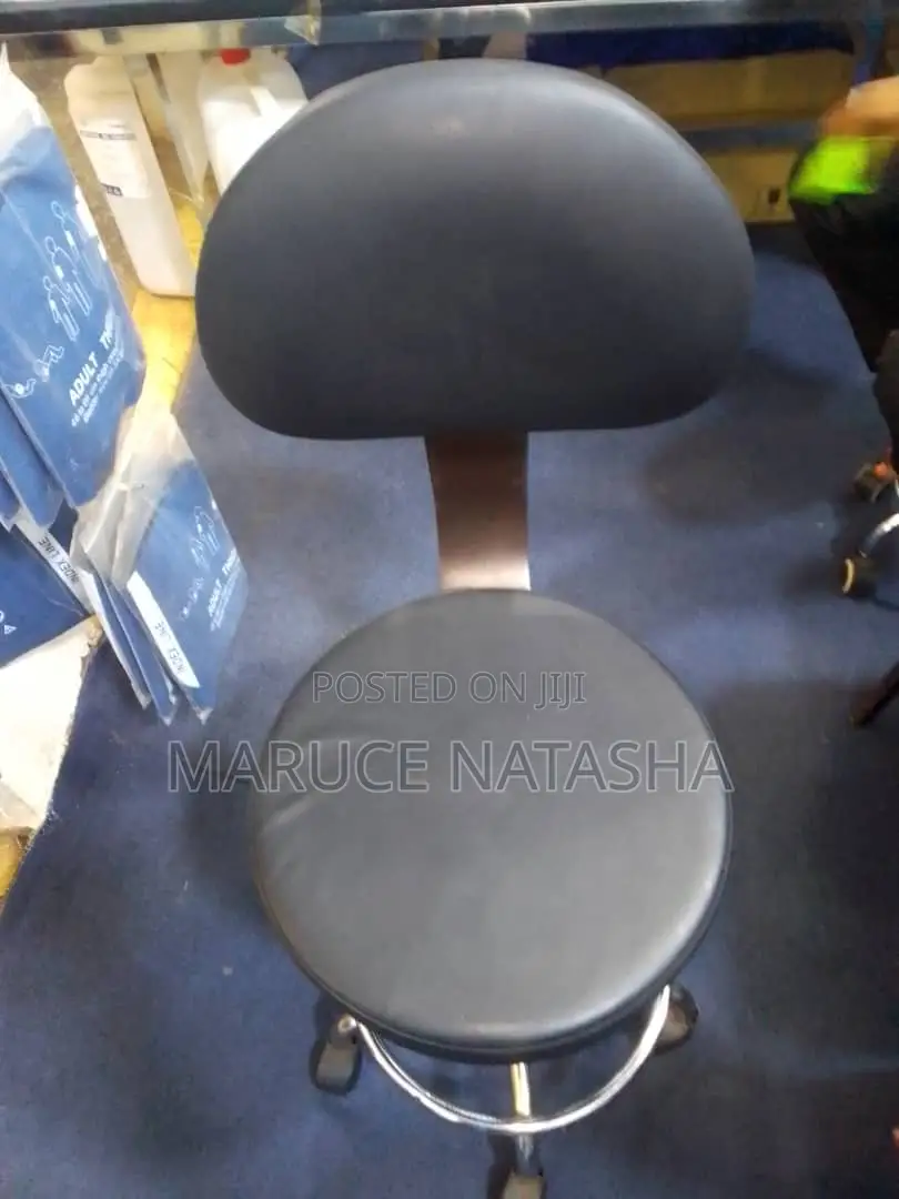 A High Density Adjustable Laboratory Stool