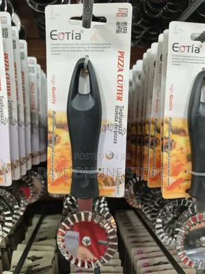 Eotia Pizza Cutter