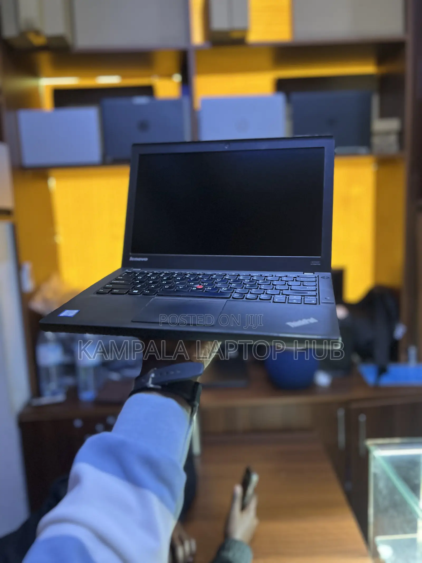 Laptop Lenovo ThinkPad X270 8GB Intel Core i5 HDD+SSD 256GB