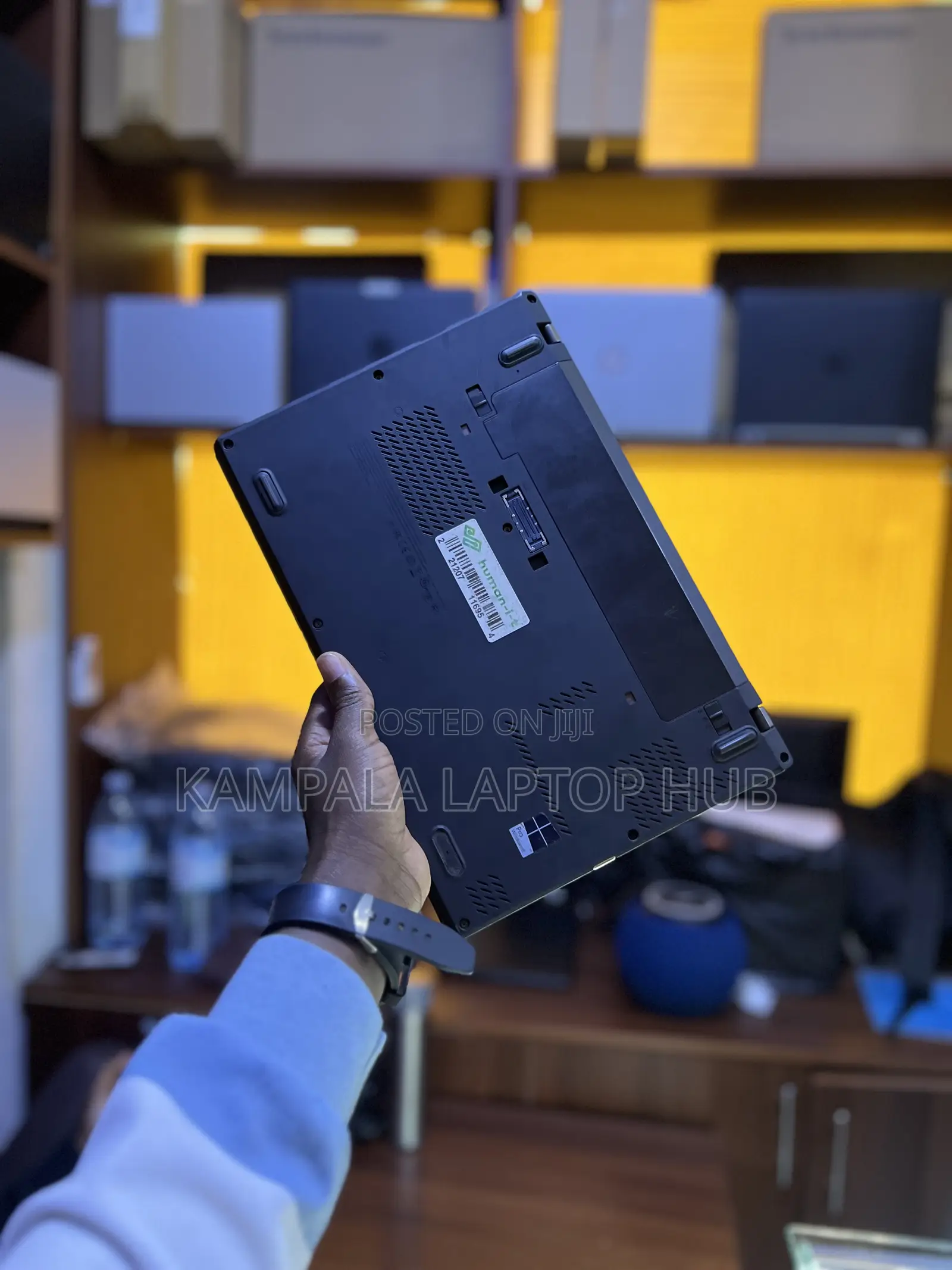 Laptop Lenovo ThinkPad X260 8GB Intel Core i5 HDD+SSD 500GB