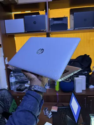 Laptop HP ProBook 440 G4 8GB Intel Core i7 HDD+SSD 256GB