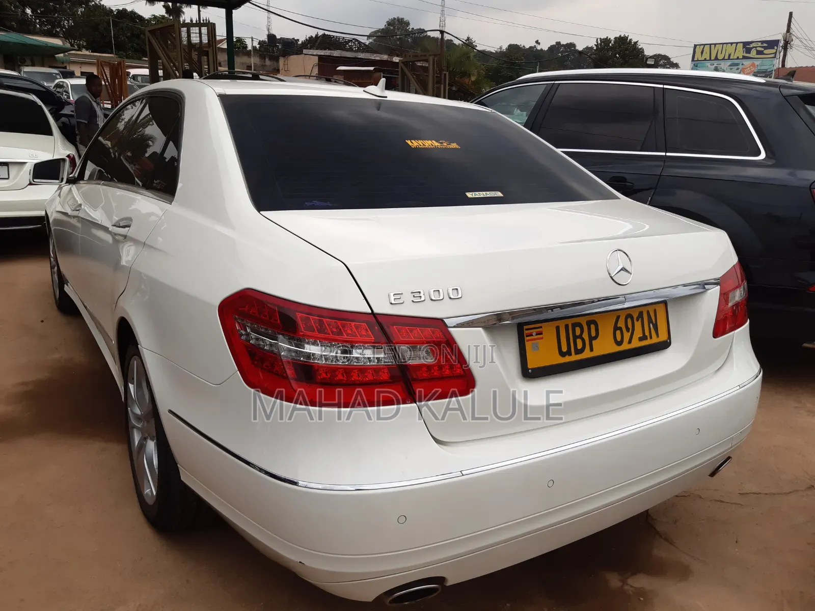 Mercedes-Benz E300 2019 White