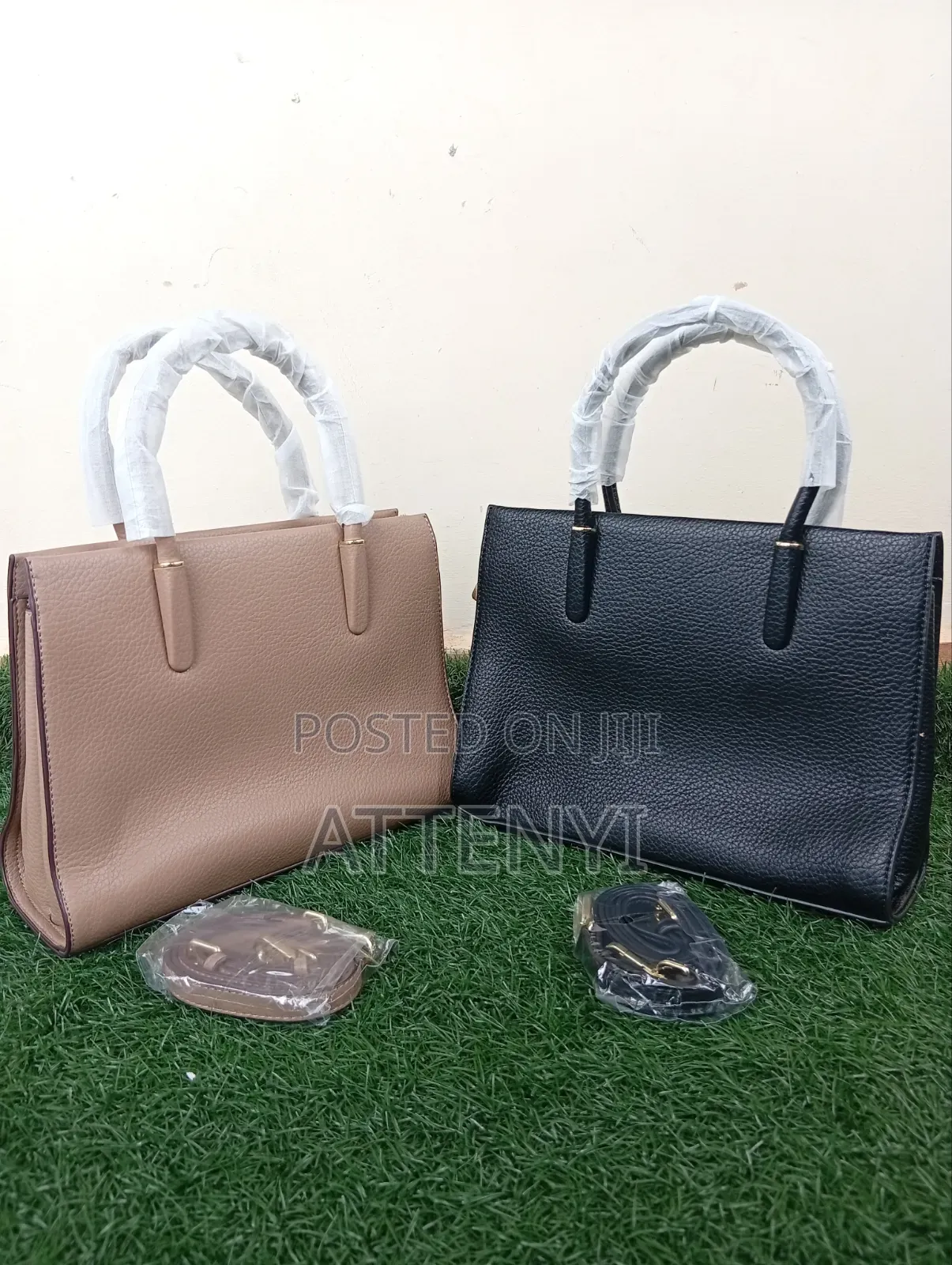 Classic Ladies Hand Bags