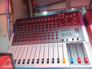 Yamaha Mixer12 Pro