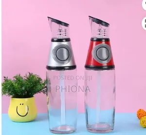 Press And Measure Oil Dispenser