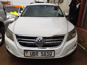 Volkswagen Tiguan 2012 White