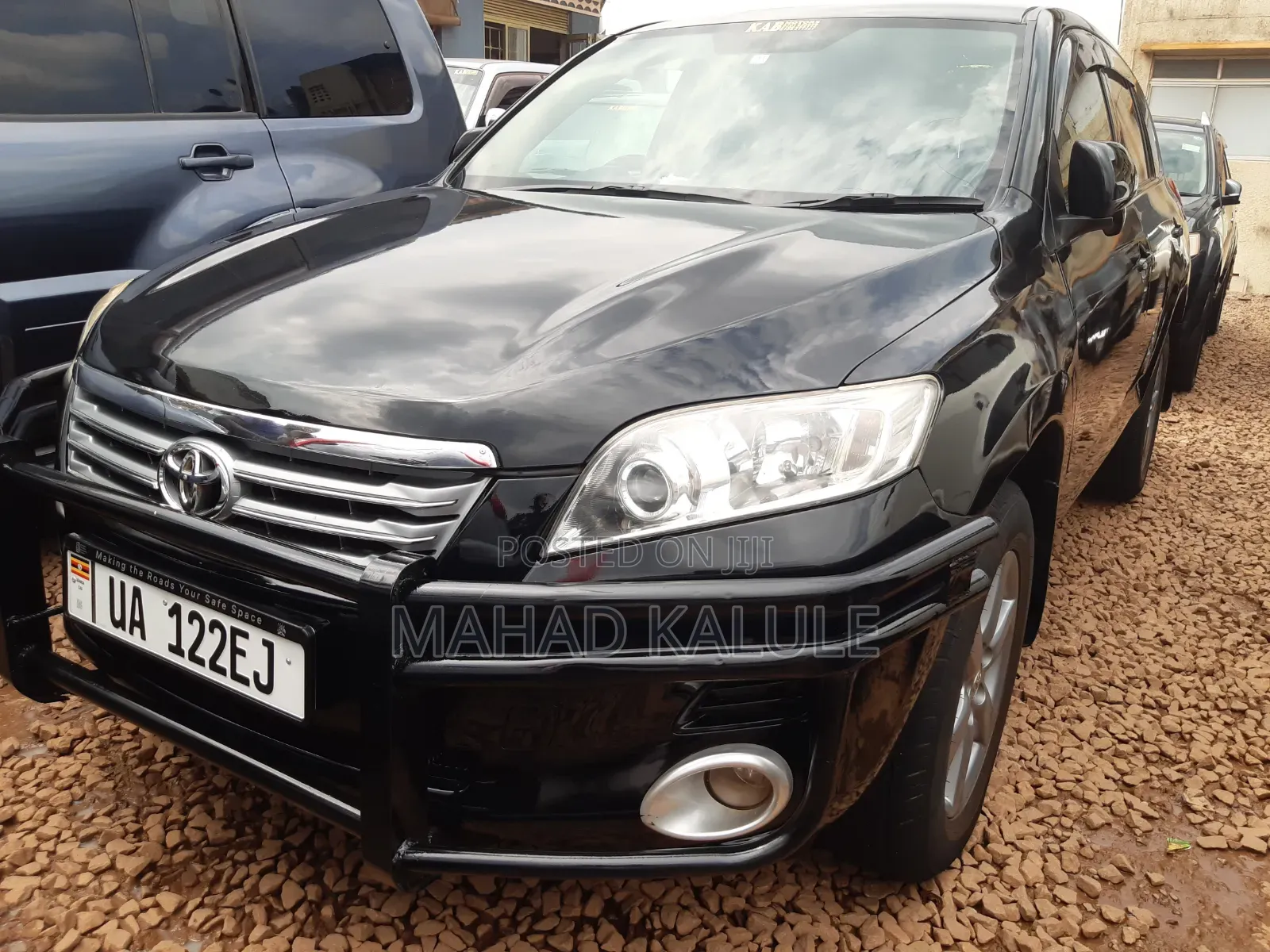 Toyota Vanguard 2010 Black